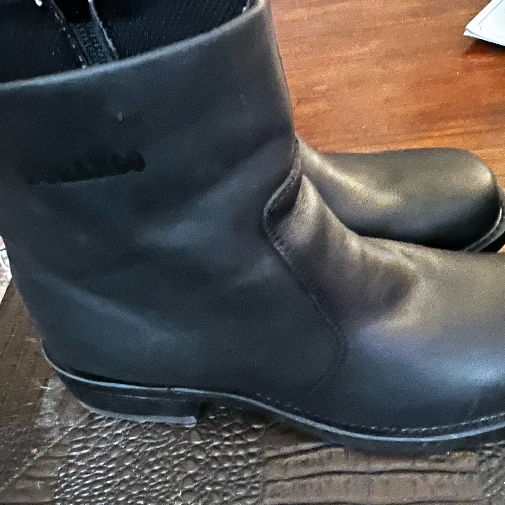 Durango Black Leather Footwear